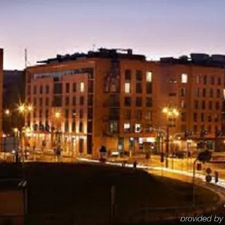 Ξενοδοχείο Weekend 4*